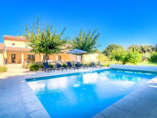 Holiday Home Maison Les Oliviers Mazan