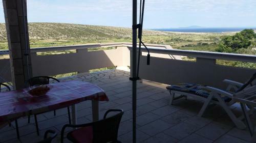 Apartments With A Parking Space Kolan, Pag - 16482