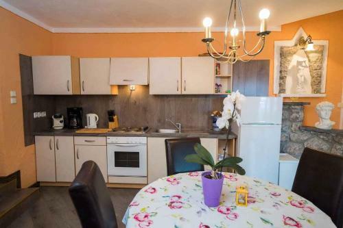 Apartment In Klenovica 15397