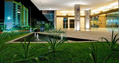 Apartamento Via Caldas Su�tes Le Jardin