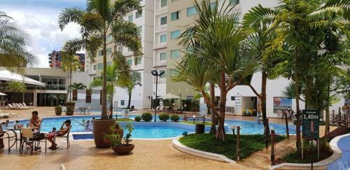 Priv� Riviera - Apartamento 2 Quartos Via - Euemcaldas
