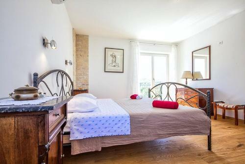 Villa Krmed With Private Pool