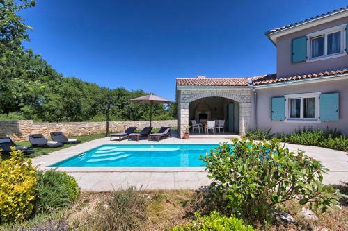 Villa Krmed With Private Pool