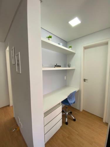 101-apartamento Encantador, 2 Quartos. Bigorrilho
