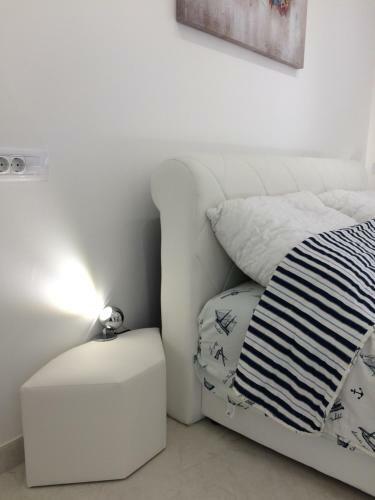 Apartment Marina Komiza