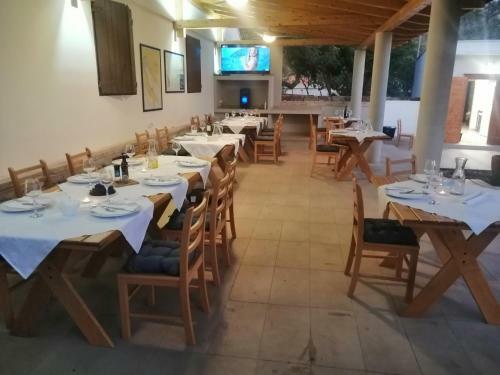 Hostal Apartments Bako Komiza