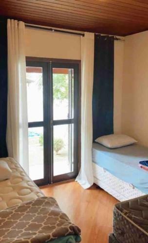 Villa Casa de Campo Condom�nio Fechado Com Represa