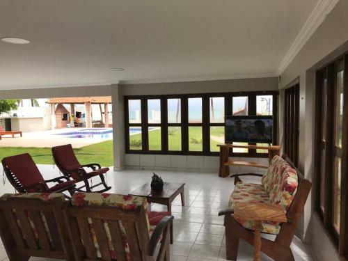 Ampla Casa Na Beira Mar de Maragogi