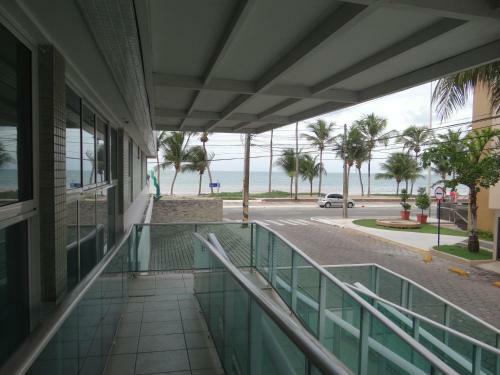 Hotel Flat A Beira Mar de Jo�o Pessoa Com Ar