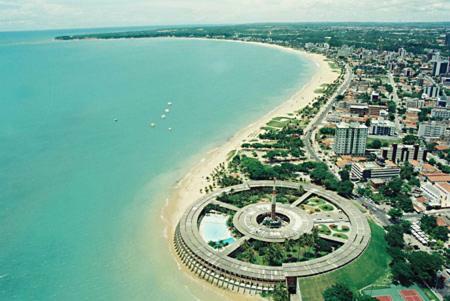 Hotel Flat A Beira Mar de Jo�o Pessoa Com Ar