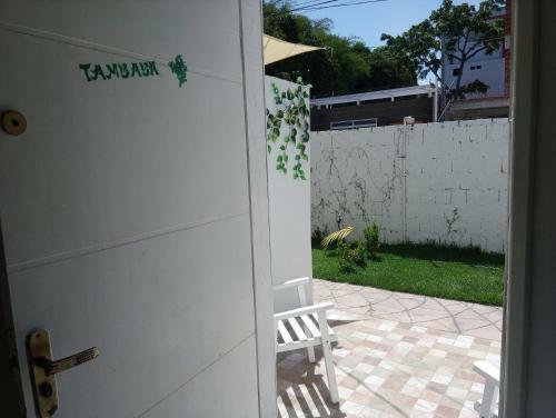 Hostal House Jardim Tropical