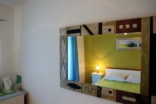 Hostal Tanya-apartments And Rooms