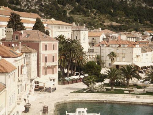 Apartamento Hvar Attic Modern Design - Town Center With A Great View