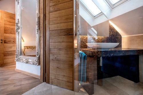 Villa Luxury Palazzo V. Pelsocz Hvar Town