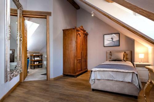 Villa Luxury Palazzo V. Pelsocz Hvar Town