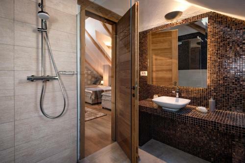 Villa Luxury Palazzo V. Pelsocz Hvar Town