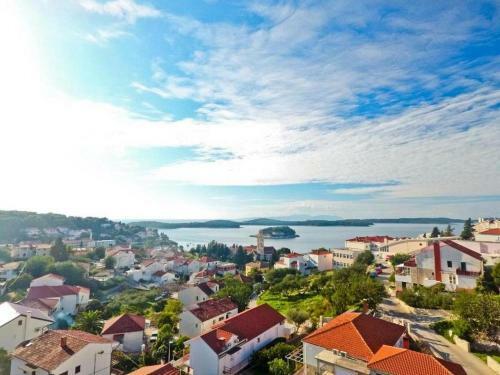 Apartments With A Parking Space Hvar - 18283