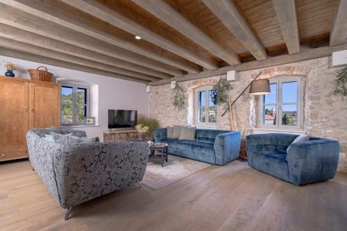 Beautiful Villa Authentic