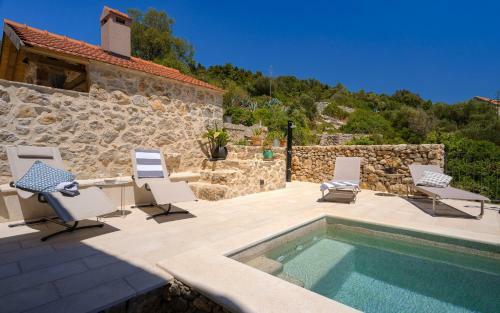 Beautiful Villa Authentic
