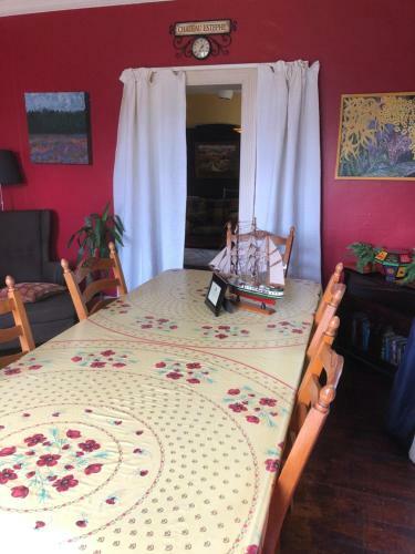 Galway Manor Banba House Sleeps 2-26
