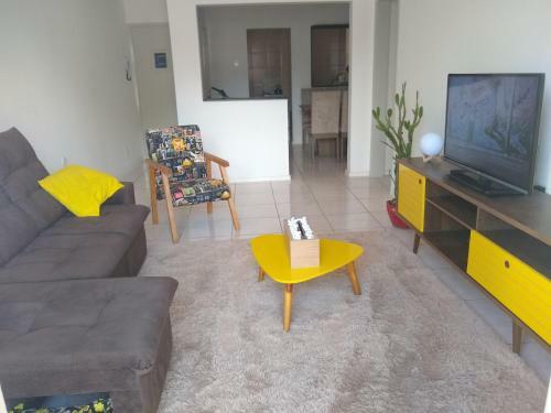 Apartamento Quarto Aconchegante Em Ap�, No Cal�ad�o