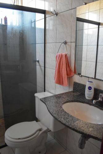 Quarto Em Apto Com Vista Para Itacolomi