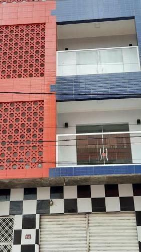Apartamento Mobiliado Com Varanda No Centro de Paulo Afonso