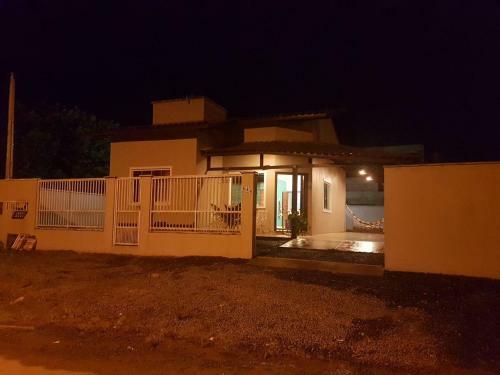 Casa Pi�arras Sc 15 Min Beto Carrero