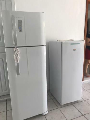 Casa 300m Da Praia No Centro Pi�arras Com Wifi Top
