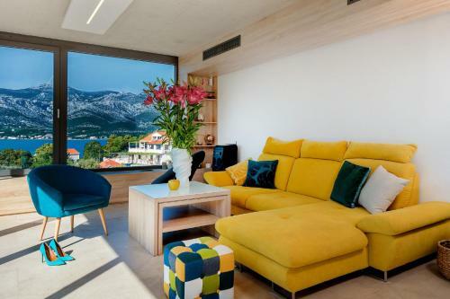 Beautiful Villa Alhena & Aurora