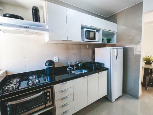 Confort�vel Casa A 500m Da Praia - Shoreline 3