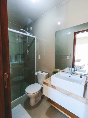 Confort�vel Casa A 500m Da Praia - Shoreline 3