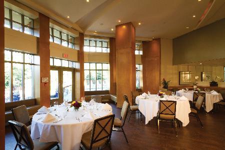 Hotel Pan Pacific Whistler Village Centre