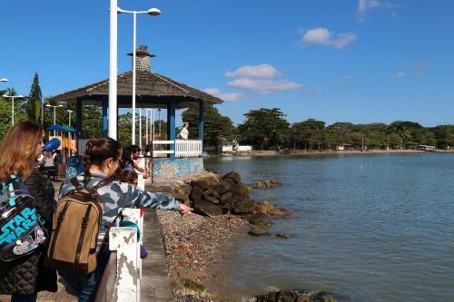 Curta Praia de Arma��o - Casa Girassol