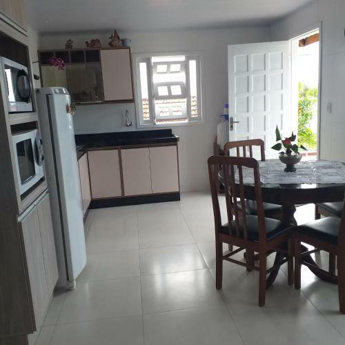 Casa Familiar Em Penha Sc.