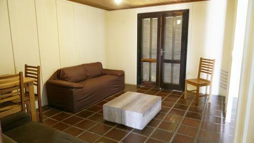 Casa Com Piscina Pr�xima Ao Beto Carrero