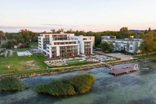 Sunset Plage Apartman Fony�d