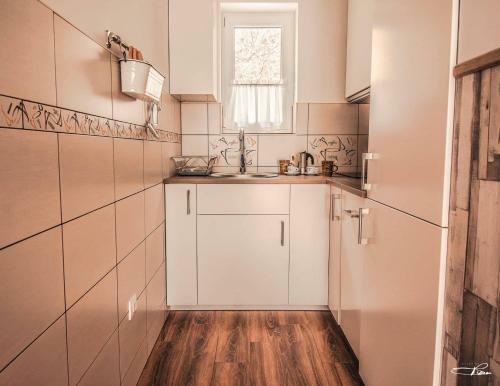 Sir�ly Apartman Fony�d