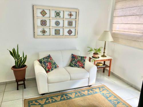 Casa Com �tima Localiza��o