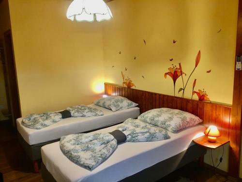 Hostal Marta Guest House