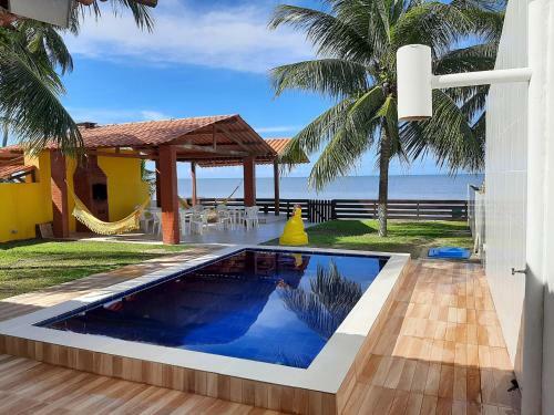 Casa � Beira-mar, Piscina