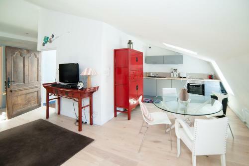 Bed & Breakfast Chambres D'h�tes Aux Deux Buis