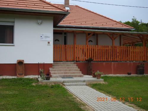 Apartamento Luku Hegyi Pihen?h�z