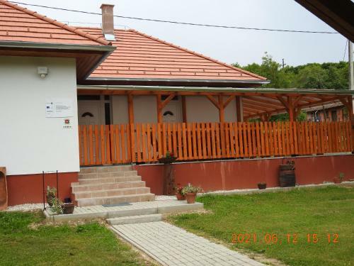 Apartamento Luku Hegyi Pihen?h�z