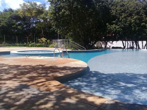 Apartamento Apto Rover 2 Com Solarium No Ubaia Residence 215