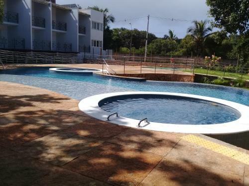 Apartamento Apto. Sara Com 2 Quartos Ate 5 Pessoa,no Ubaia Residence