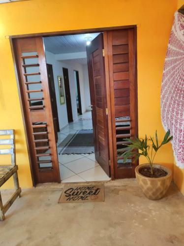 Apartamento Condom�nio �guias