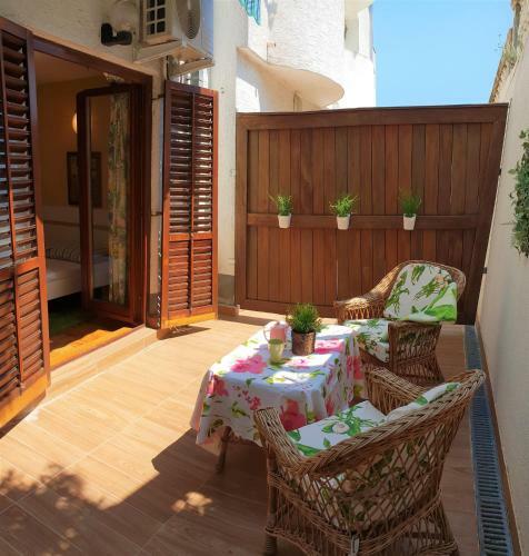 Apartmani Petra-3 Min From Beach