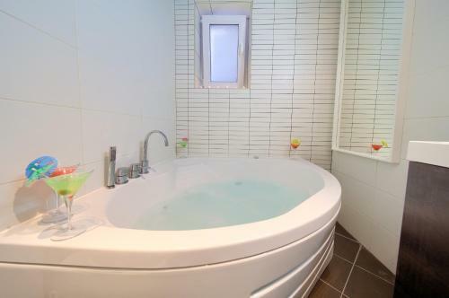 Luxury Vall Apartment