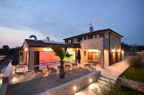 Villa Muskatel